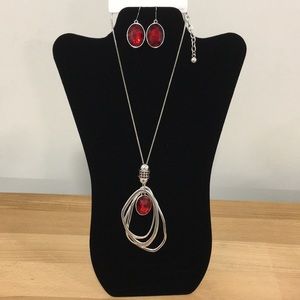New! Elegant silver and red necklace w/ earrings.